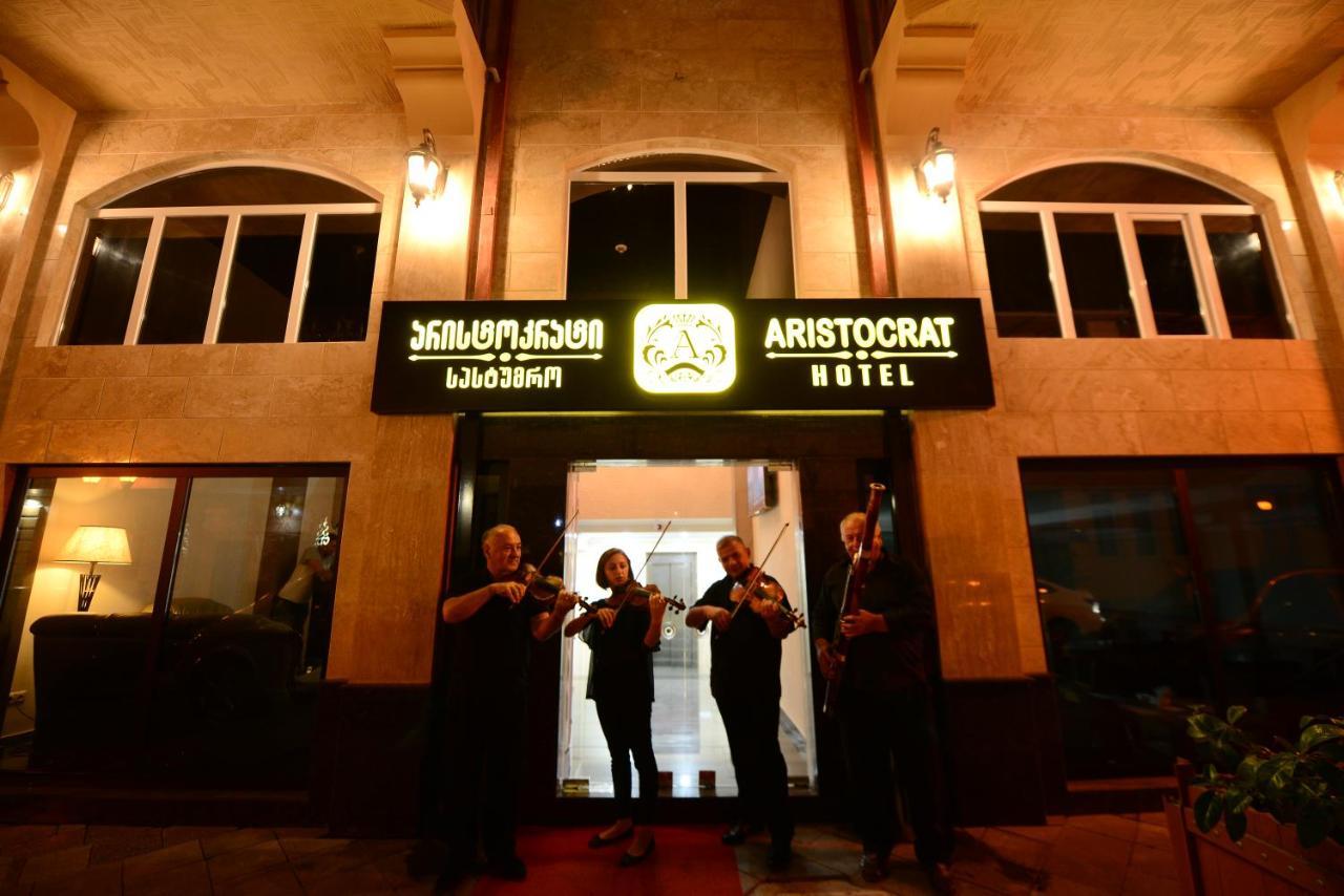 Hotel Aristocrat Batumi Exterior foto